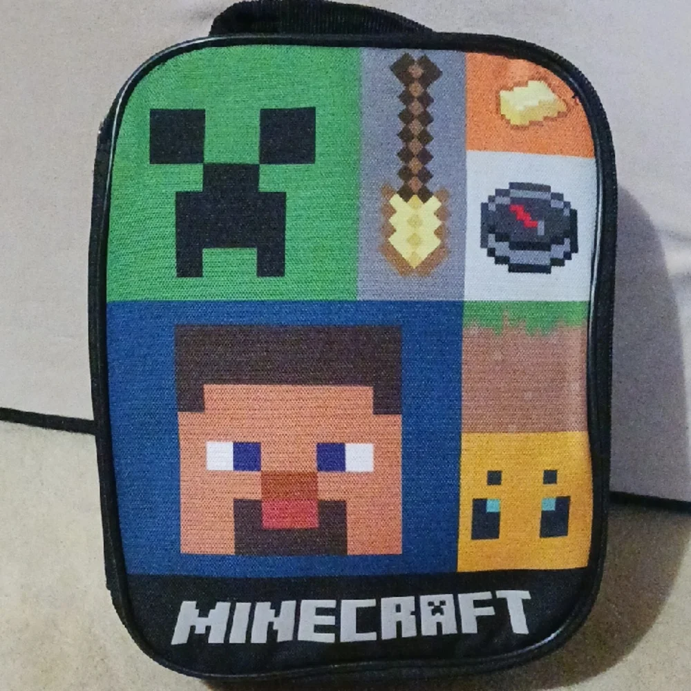 Minecraft Lunch Box - Picture 2 of 9